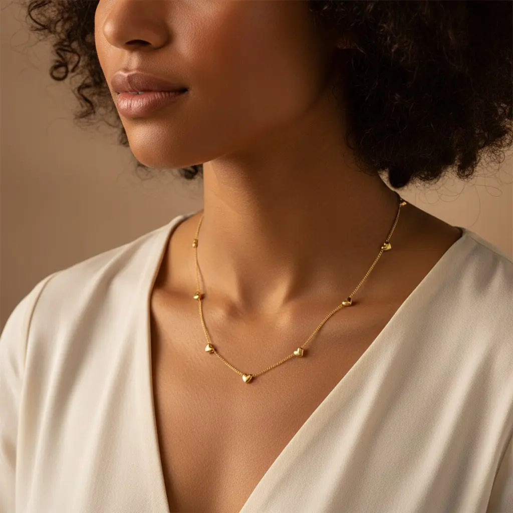 Collier Lara