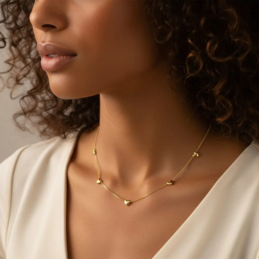 Collier Lara