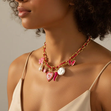 Lena – Collier doré à charms roses